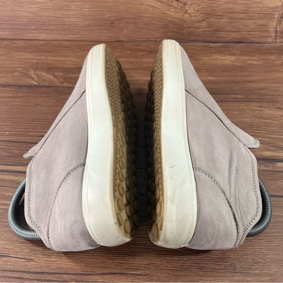 ECCO SOFT 7 Zip Up Leather Booties Sneakers Women’s Size 8 (38) Shoes - Picture 3 of 11